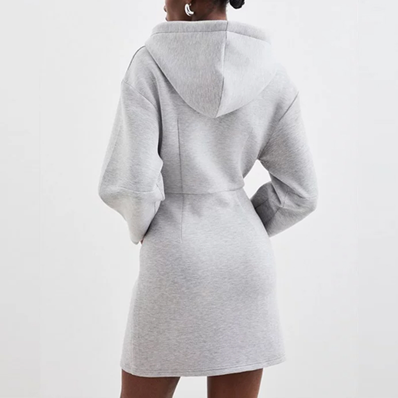 hongfeng’s women's dress hoodie combines cozy fabric with personalized embroidery for a chic touch.